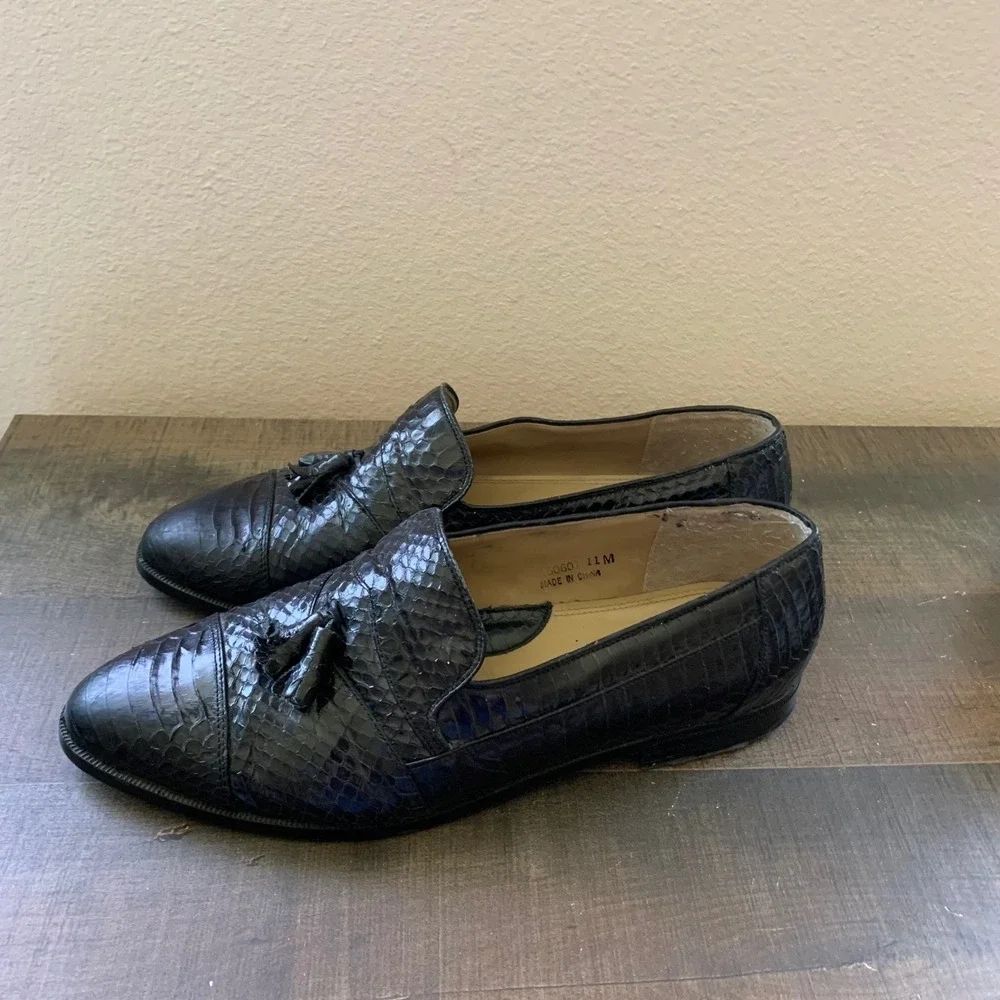 Giorgio‎ Brutini Mens 11M Black Genuine Snake Skin Leather Tassel Loafers